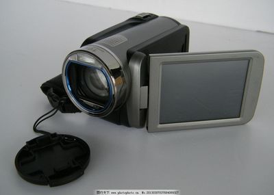 從數(shù)碼攝像機(jī)到手機(jī)配件 移動影像時(shí)代的技術(shù)變革與消費(fèi)趨勢